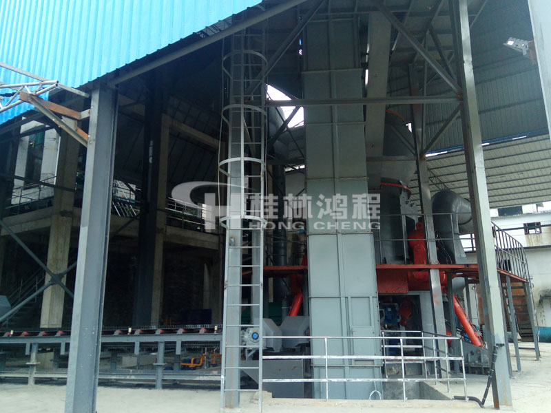 石墨塊，立式磨粉機(jī)，磨粉機(jī)價(jià)格，石墨塊磨粉機(jī)，碳素磨粉機(jī)，立磨，磨粉設(shè)備，磨粉機(jī)械，桂林鴻程