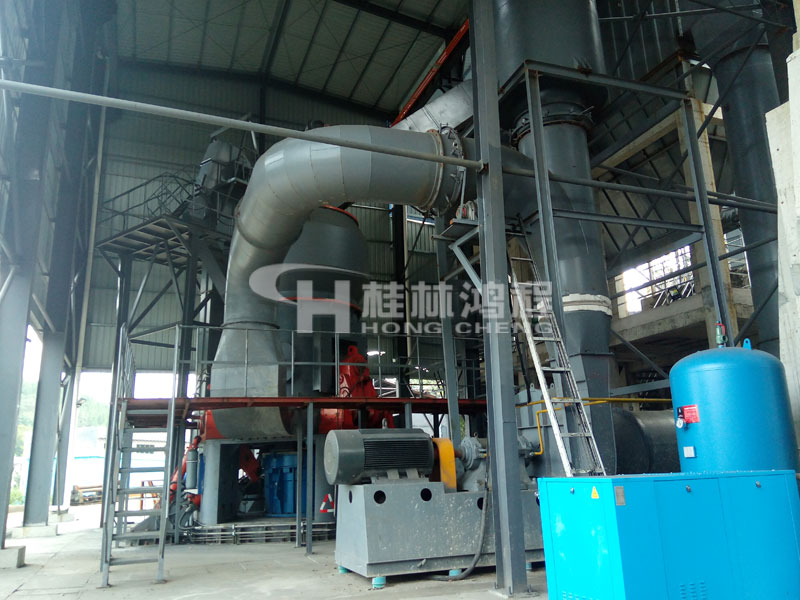 石墨電極的用途，立式磨粉機，石墨電極磨粉機，碳素磨粉機，磨粉機價格，立磨，磨粉機械，磨粉設備，桂林鴻程