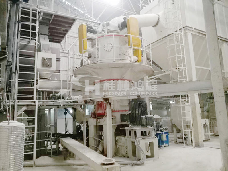 廣西重晶石，超細磨粉機，重晶石磨粉機，超細立磨，超細立式磨粉機，磨粉機價格，磨粉機械，磨粉設備，桂林鴻程