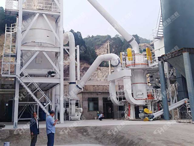 超細立磨碳酸鈣生產線，超細立磨，立磨碳酸鈣，碳酸鈣生產線，超細立式磨粉機，磨粉機廠家，客戶現場