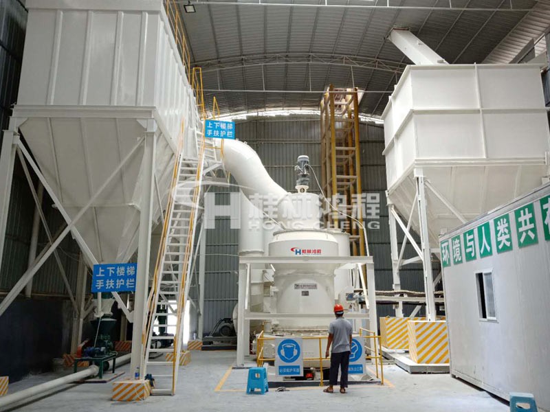 霞石磨粉機,霞石生產廠家,超細霞石粉,立式磨粉機,磨粉機廠家,磨粉機價格