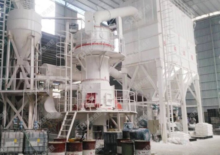 氫氧化鈣磨粉機(jī) 氫氧化鈣磨粉機(jī),氫氧化鈣生產(chǎn)線,立式磨粉機(jī),超細(xì)磨粉機(jī),磨粉機(jī)廠家