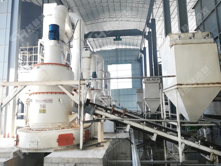 雷蒙礦石磨粉機(jī),環(huán)保型磨粉機(jī),雷蒙磨粉機(jī),HC擺式磨粉機(jī)