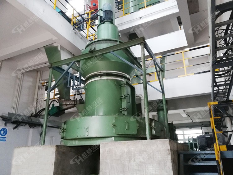 鋁礬土專用磨,鋁礬土磨粉機(jī),鋁礬土加工,鴻程磨粉機(jī)