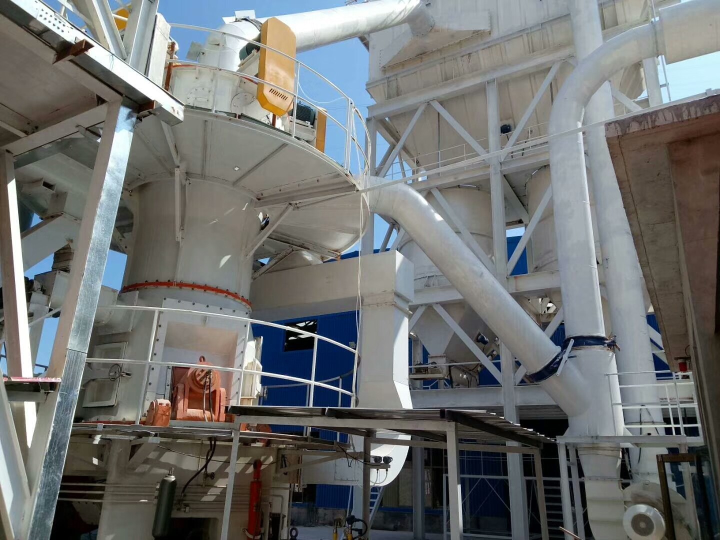 助磨劑提產,水泥廠助磨劑,助磨劑,石灰石超細磨粉機-HLMX 助磨劑提產,水泥廠助磨劑,助磨劑,石灰石超細磨粉機-HLMX